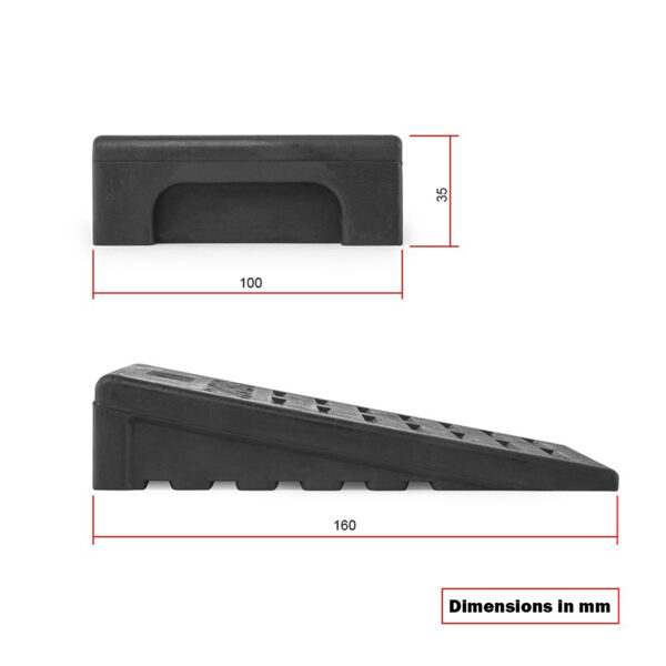 The Mini Squat Wedges, made of black rubber, have a triangular profile with grooves and a bottom notch. Their dimensions are 35x100x160mm (H x W x L).