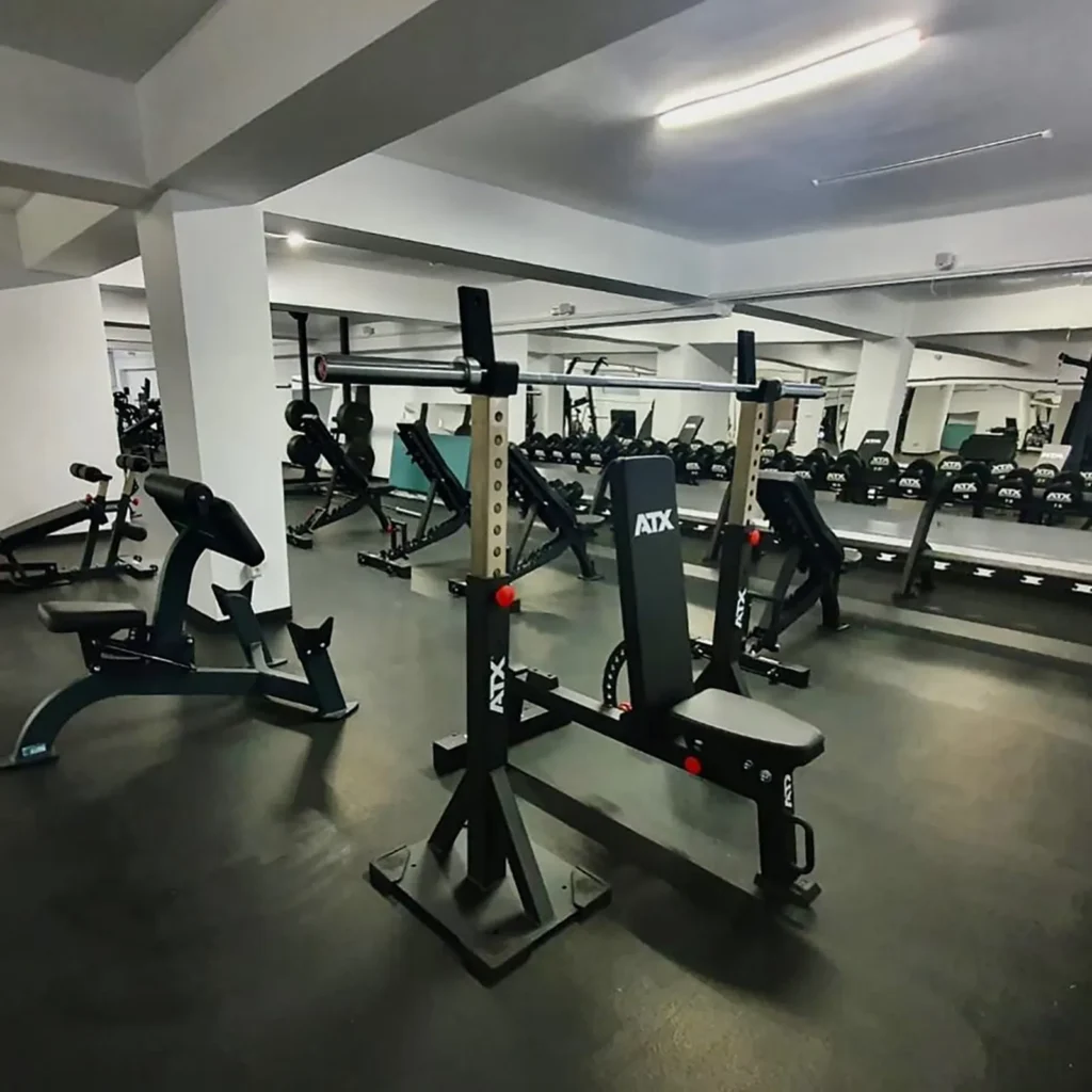ATX-MBX-610 in a commercial gym